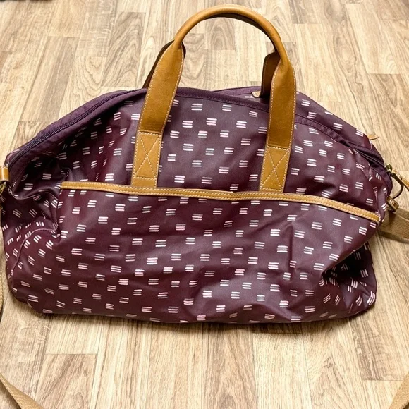 Fossil Eliza Overnight Maroon Duffle Bag - Picture 3 of 6